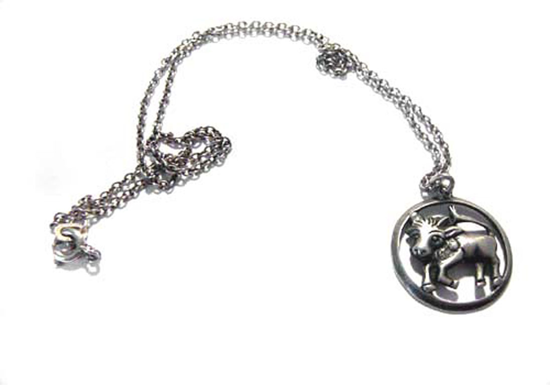 Kette 835 Silber 40cm mit Stieranhänger