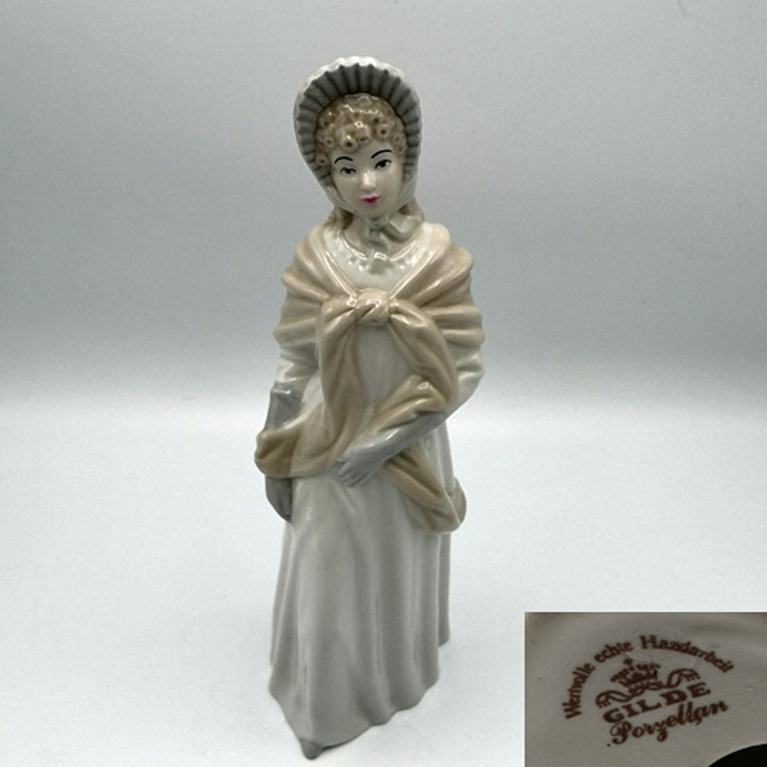 Porzellan Figur Frau, Dame mit Hut , Gilde Porzellan