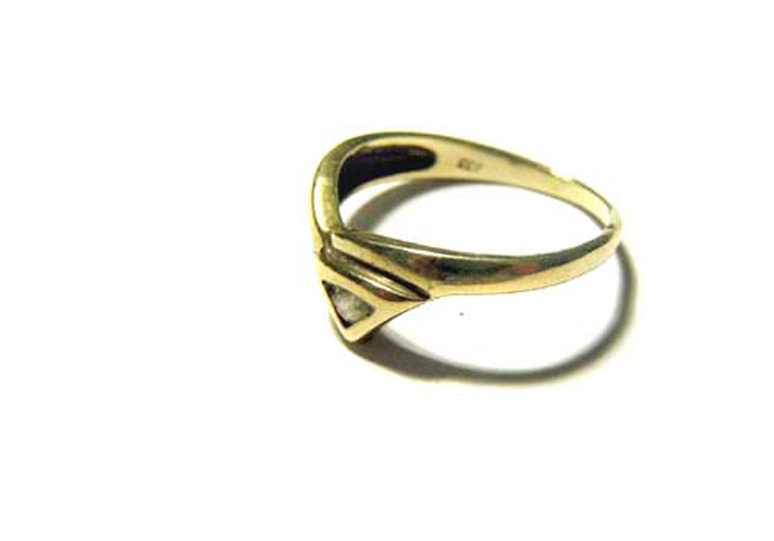 Ring 333 Gold mit Stein