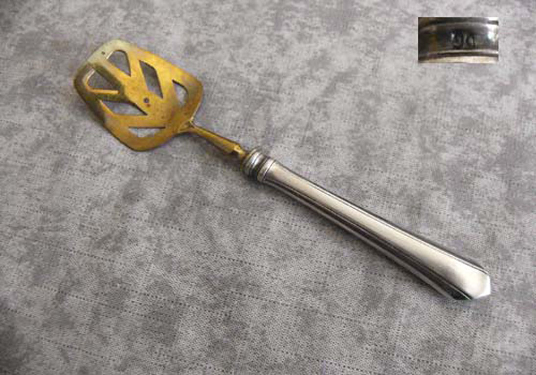 Art Deco Konfektheber Heftgriff 90 versilbert