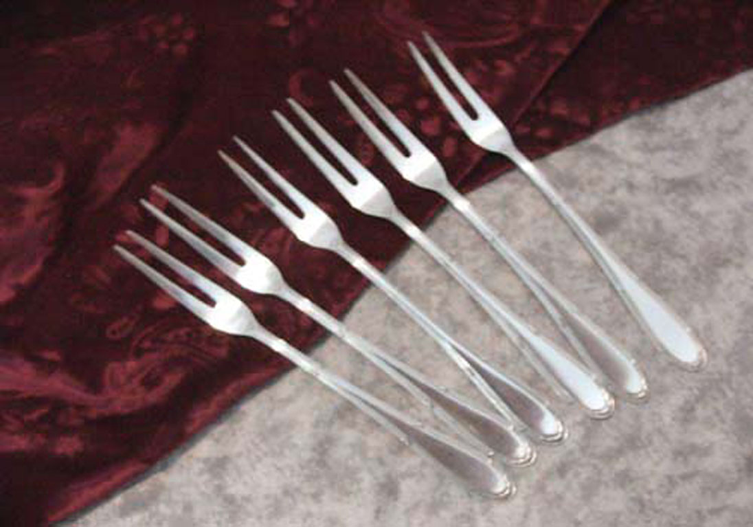 WMF 200 Kreuzband 6 Spießgabeln 19,1cm versilbert