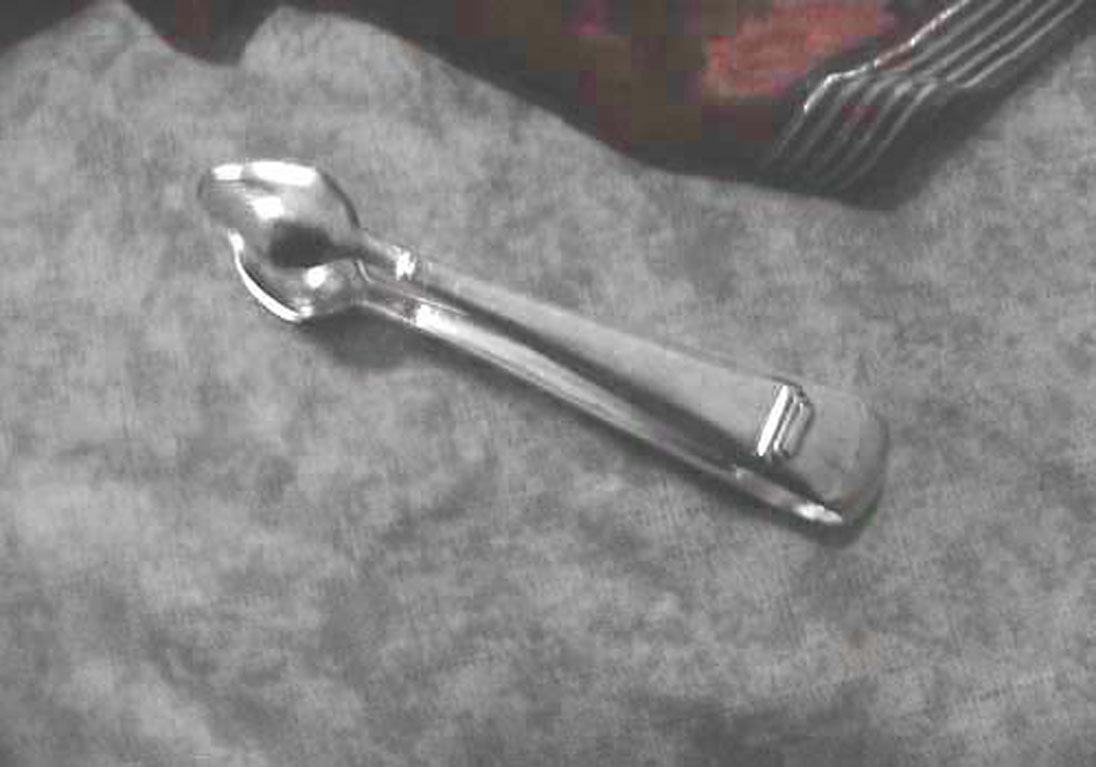 OKA 131 Art Deco Zuckerzange 90 versilbert