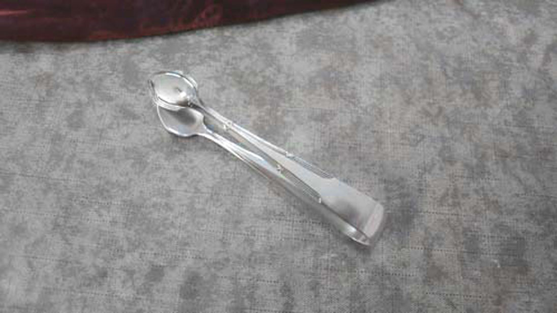 WMF 200 Kreuzband Zuckerzange versilbert