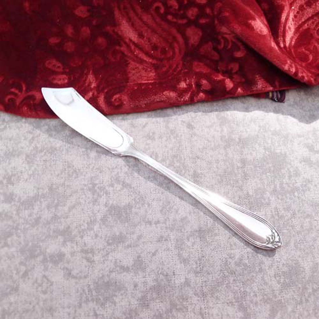 Wellner 136 Eva Buttermesser 90 versilbert