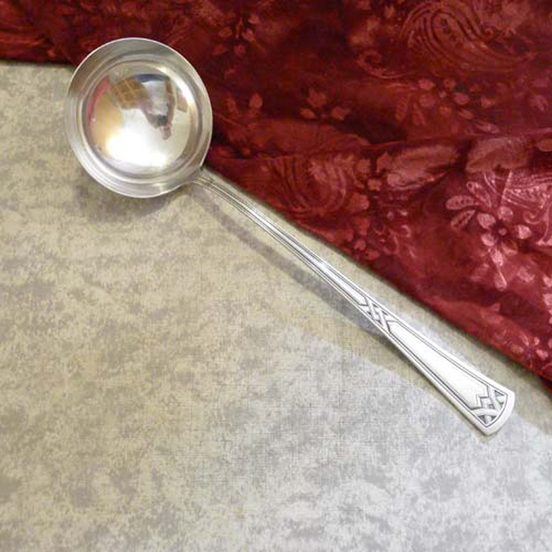 Erbe Ideal Jugendstil Suppenkelle 20 versilbert