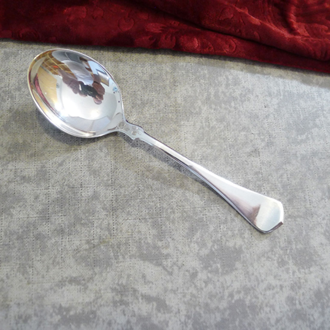 Wilkens S. Gripsholm Sahnelöffel 90 versilbert