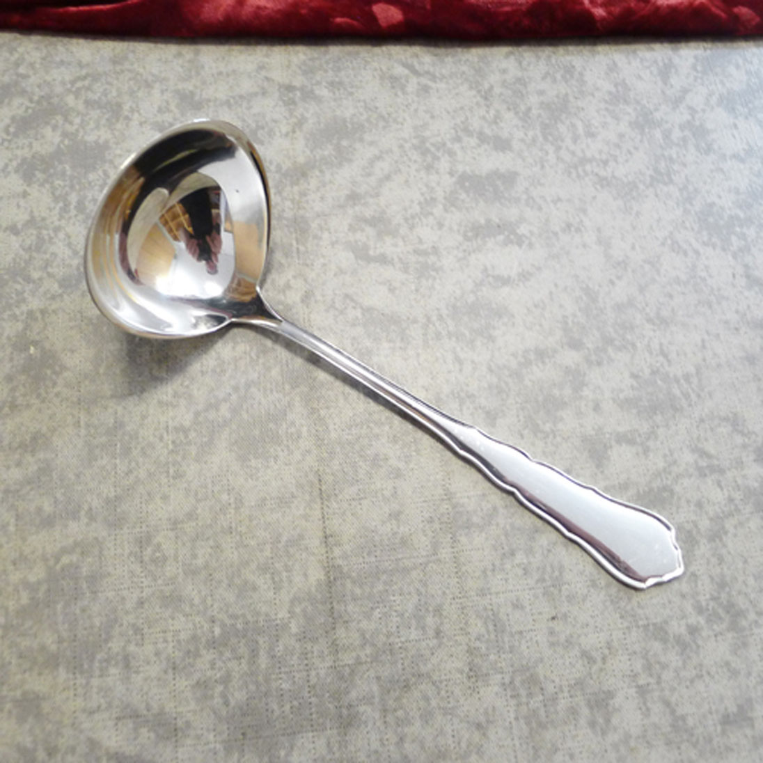 WMF 2100 Chippendale Saucenkelle 90 versilbert