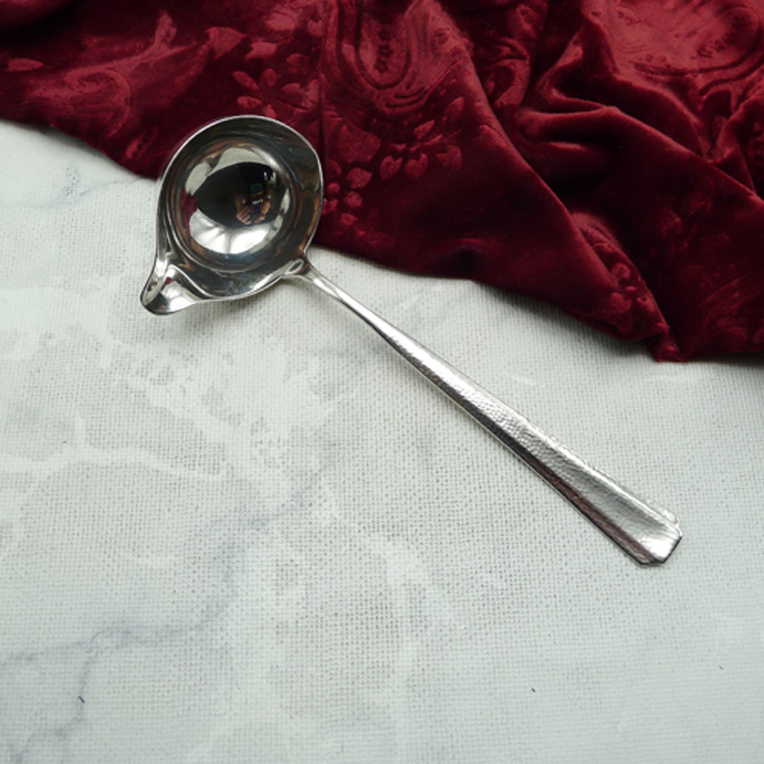 WMF 1900 Hammerschlag Saucenkelle 90 versilbert