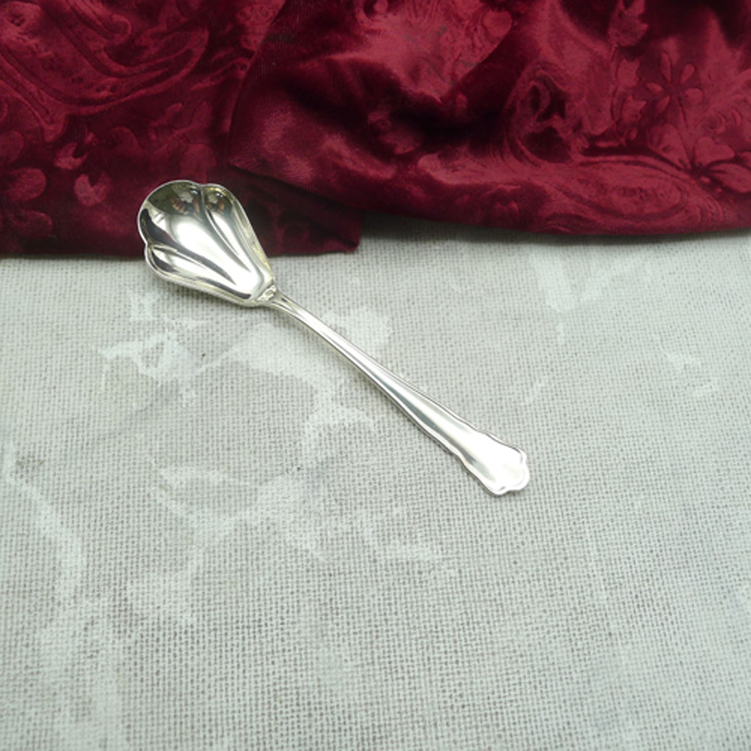 Wilkens Chippendale Zuckerlöffel 90 versilbert