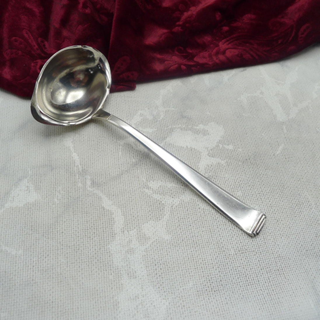 OKA 131 Art Deco Saucenkelle 90 versilbert