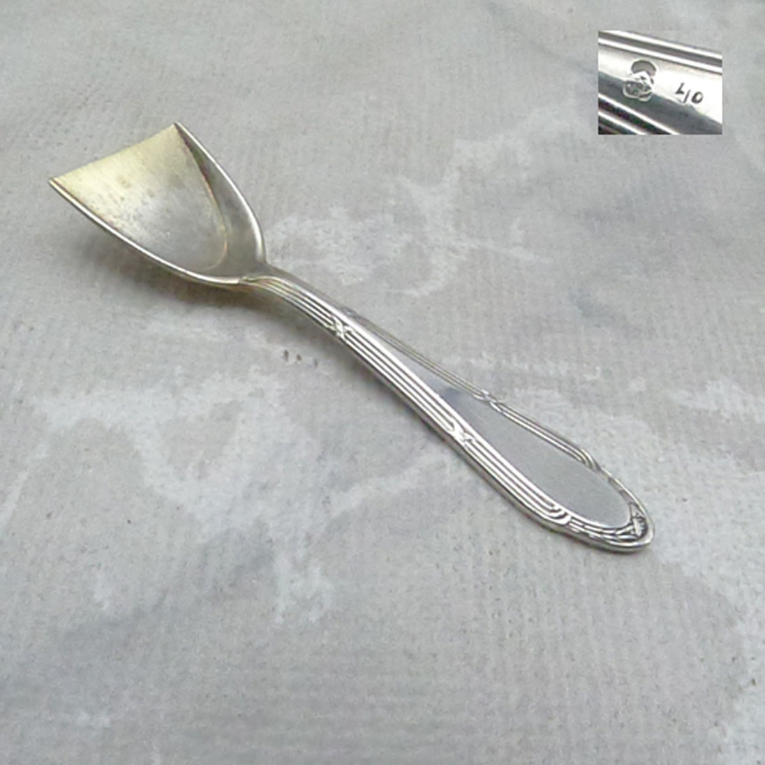 WMF 200 Kreuzband Salzlöffel 6cm versilbert