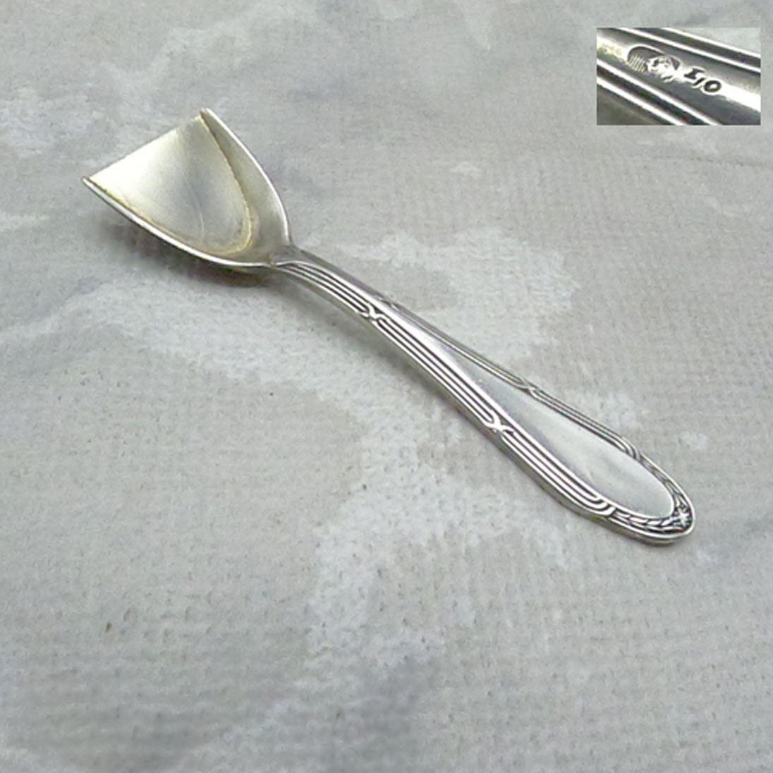 WMF 200 Kreuzband Salzlöffel 6cm versilbert