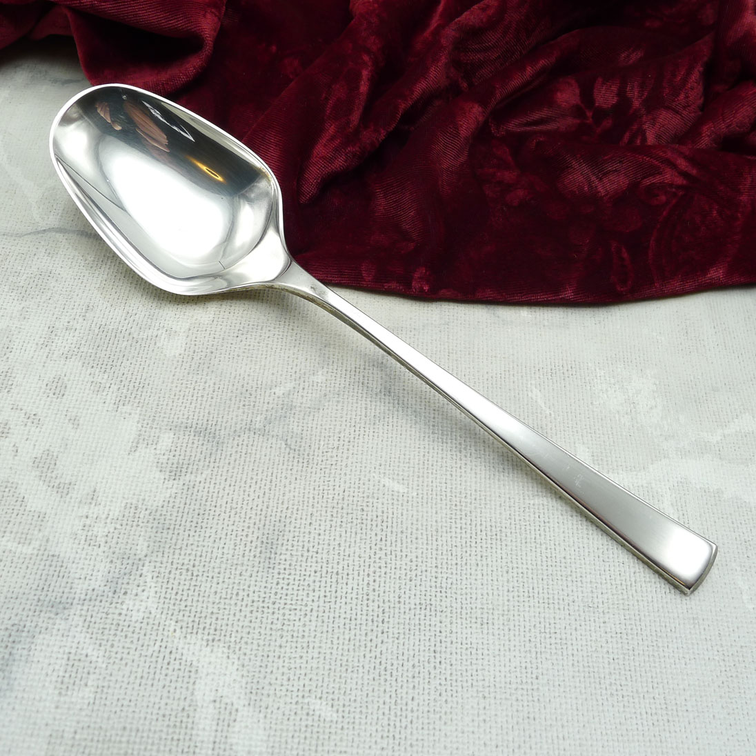 Robbe & Berking York Gemüselöffel 90 versilbert