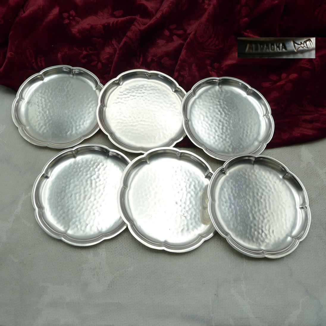 Art Deco 6 Untersetzer Hammerschlag versilbert