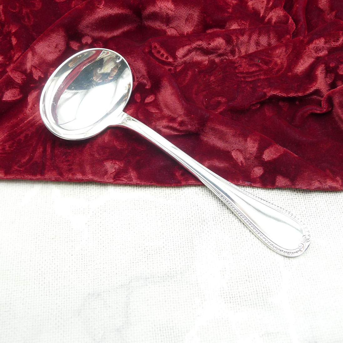 Christofle Malmaison Saucenkelle versilbert