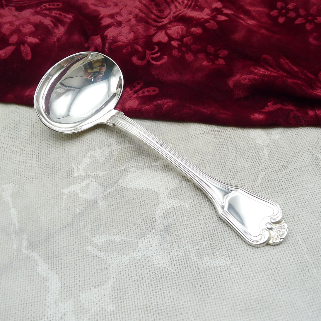 Christofle Port Royale Saucenkelle versilbert