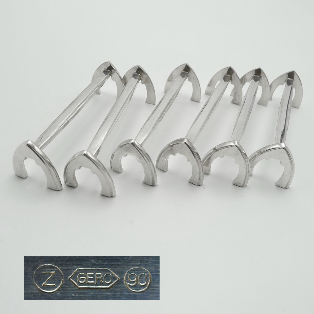 Gero Art Deco 6 Messerbänkchen 90 versilbert