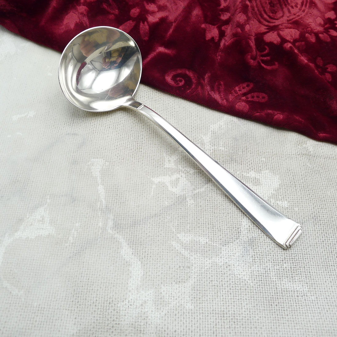 OKA 131 Art Deco Saucenkelle 90 versilbert