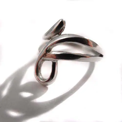 Ring 925 Silber verschlungene Bänder Ring 925 Silber verschlungene Bänder