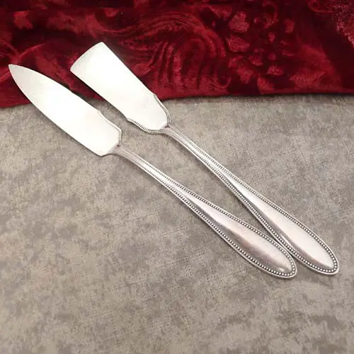WMF 500 Perlrand Butter und Käsemesser I/O versilbert WMF 500 Perlrand Butter und Käsemesser I/O versilbert