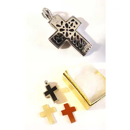 Kruzifix Anhänger mit 3 Einsätzen 925 Silber Kruzifix Anhänger mit 3 Einsätzen 925 Silber