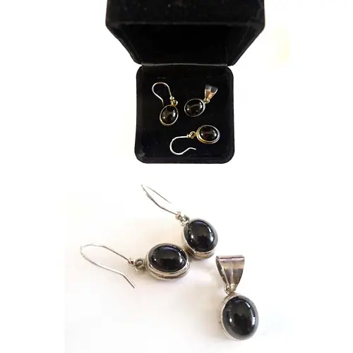 Creolen und Anhänger mit schwarzem Stein 925 Silber Creolen und Anhänger mit schwarzem Stein 925 Silber