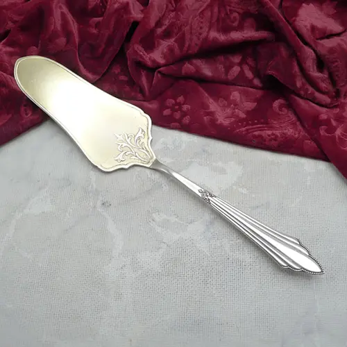 WMF 900 Fächer Tortenheber Lilie 90 versilbert WMF 900 Fächer Tortenheber Lilie 90 versilbert