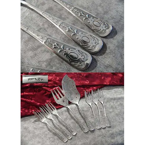 WMF Modell 5 Fischbesteck mit Vorlegern 6 Personen versilbert WMF Modell 5 Fischbesteck mit Vorlegern 6 Personen versilbert