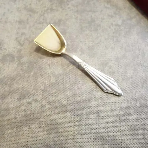 WMF 900 Fächer kleiner Salzlöffel 6cm 90 versilbert WMF 900 Fächer kleiner Salzlöffel 6cm 90 versilbert