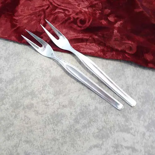 Wilkens Annette 2 Fleischgabeln 15,3cm 90 versilbert Wilkens Annette 2 Fleischgabeln 15,3cm 90 versilbert