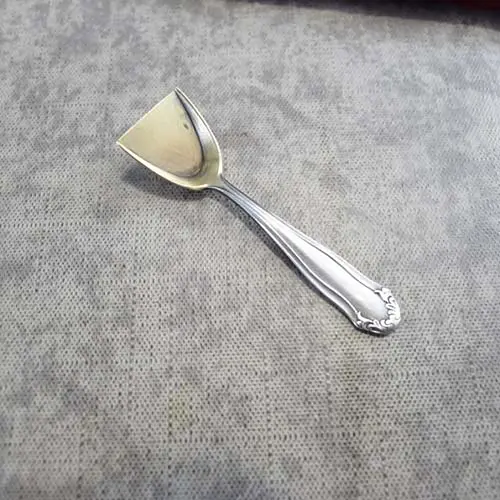 WMF 1700 Salzlöffel 6cm 90 versilbert WMF 1700 Salzlöffel 6cm 90 versilbert