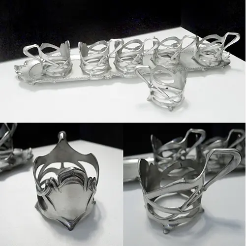 6 Jugendstil Teeglashalter mit Tablett versilbert 6 Jugendstil Teeglashalter mit Tablett versilbert