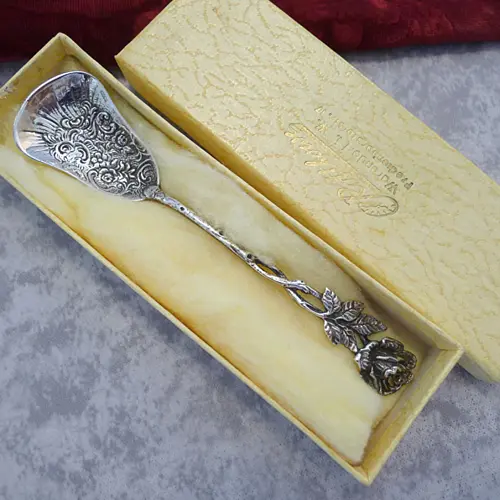 Hildesheimer Rose Zuckerlöffel 835 Silber