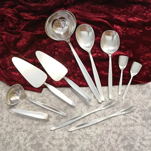 WMF Stockholm Vorlegebesteck 11 teilig 90 versilbert WMF Stockholm Vorlegebesteck 11 teilig 90 versilbert