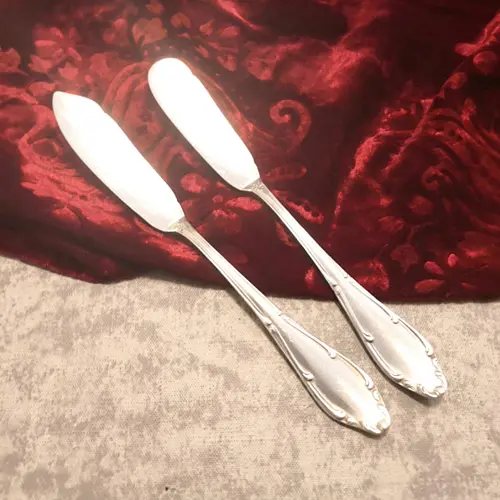 Wellner 398 Mozart Butter- und Käsemesser 90 versilbert Wellner 398 Mozart Butter- und Käsemesser 90 versilbert