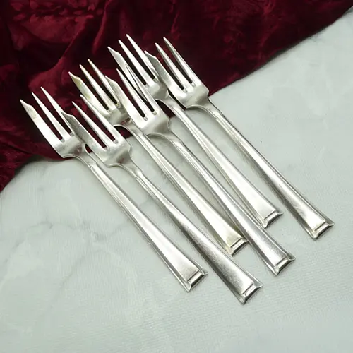 Bruckmann 665 Schwaben 6 Kuchengabeln 90 versilbert Bruckmann 665 Schwaben 6 Kuchengabeln 90 versilbert
