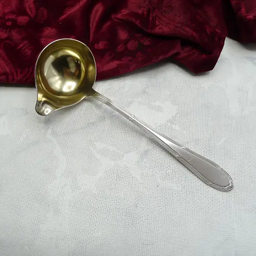 WMF 200 Kreuzband Saucenkelle versilbert WMF 200 Kreuzband Saucenkelle versilbert
