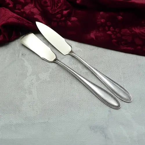 WMF 500 Perlrand Butter und Käsemesser versilbert WMF 500 Perlrand Butter und Käsemesser versilbert