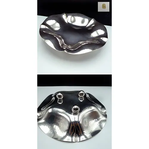 WMF Art Deco Schale Hammerschlag, Kugelfüße versilbert WMF Art Deco Schale Hammerschlag, Kugelfüße versilbert