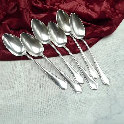 WMF 2100 Chippendale 6 Dessertlöffel 18,3cm 90 versilbert WMF 2100 Chippendale 6 Dessertlöffel 18,3cm 90 versilbert