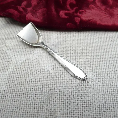 WMF 200 Kreuzband Salzlöffel 6cm 90 versilbert WMF 200 Kreuzband Salzlöffel 6cm 90 versilbert