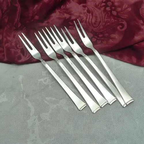WMF 2500 Art Deco 6 Fleischgabeln 90 versilbert WMF 2500 Art Deco 6 Fleischgabeln 90 versilbert