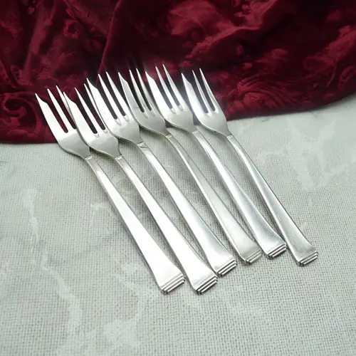 OKA 131 Art Deco 6 Kuchengabeln klein 90 versilbert
