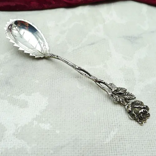 Hildesheimer Rose Zuckerlöffel 835 Silber