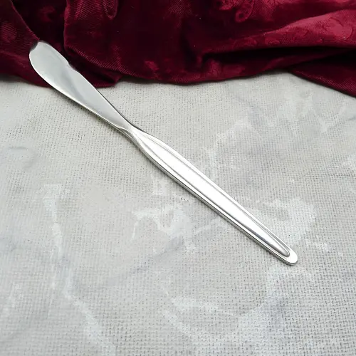 WMF Zürich kleines Buttermesser 90 versilbert WMF Zürich kleines Buttermesser 90 versilbert