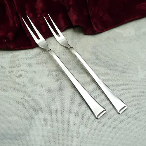 WMF 2500 Art Deco 2 Fleischgabeln 90 versilbert WMF 2500 Art Deco 2 Fleischgabeln 90 versilbert