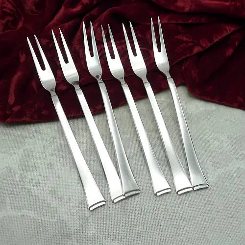 WMF 2500 Art Deco 6 Fleischgabeln / Spieße 90 versilbert WMF 2500 Art Deco 6 Fleischgabeln / Spieße 90 versilbert