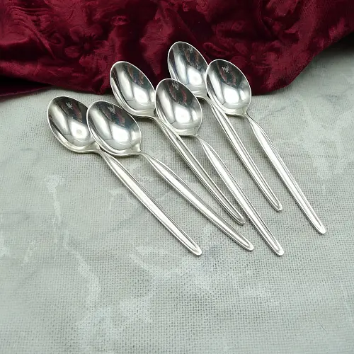 WMF Zürich 6 Teelöffel 12,7cm 90 versilbert WMF Zürich 6 Teelöffel 12,7cm 90 versilbert