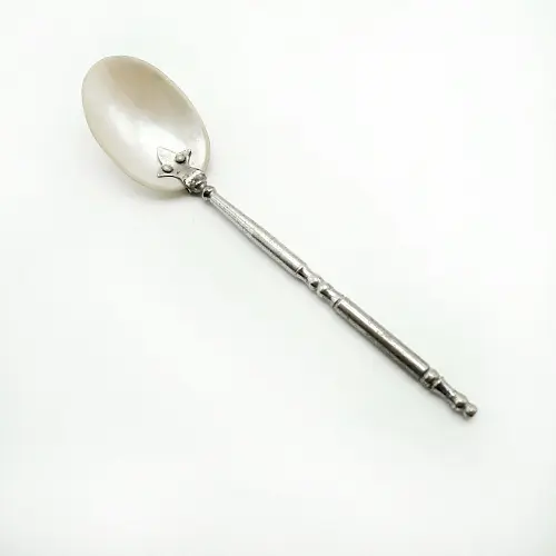 Perlmutt Kaviarlöffel