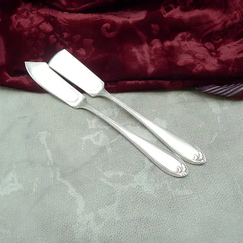 Wellner 136 Eva Butter- und Käsemesser 90 versilbert